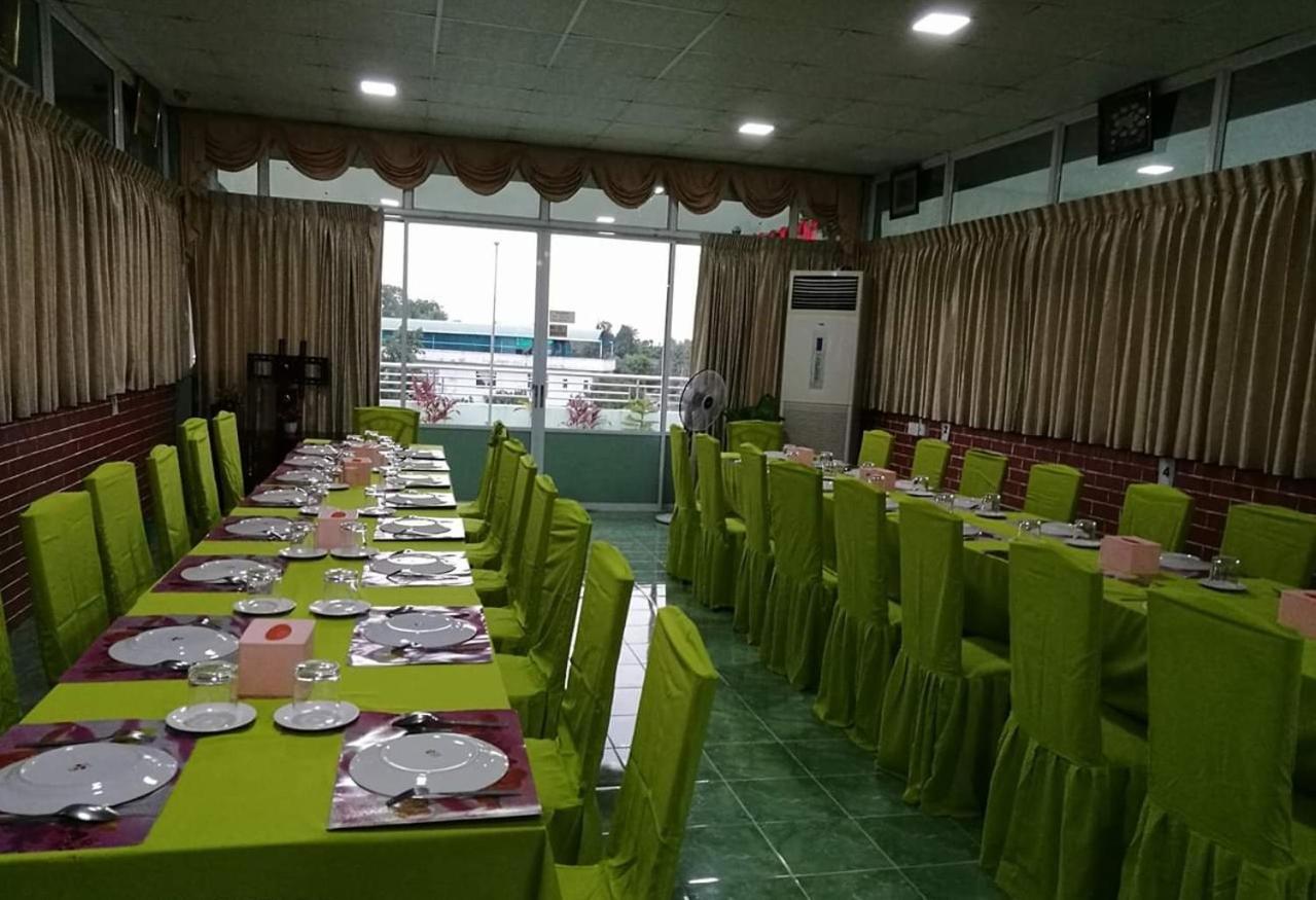 Nay Chi Lin Hotel Pathein 外观 照片